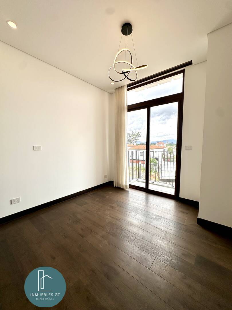 Apartamento en renta Olmos de Cayala zona 16 - Image 4