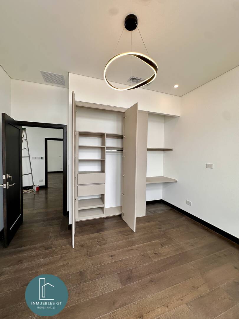 Apartamento en renta Olmos de Cayala zona 16 - Miniatura 14