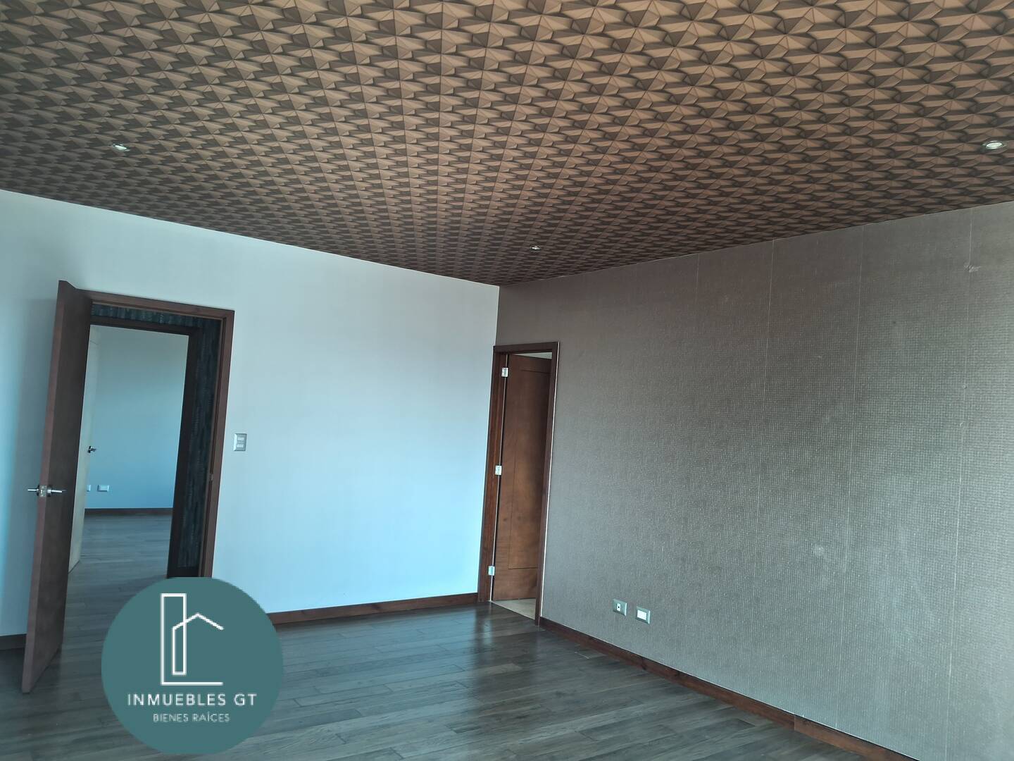 Apartamento en renta  zona 14 - Miniatura 8