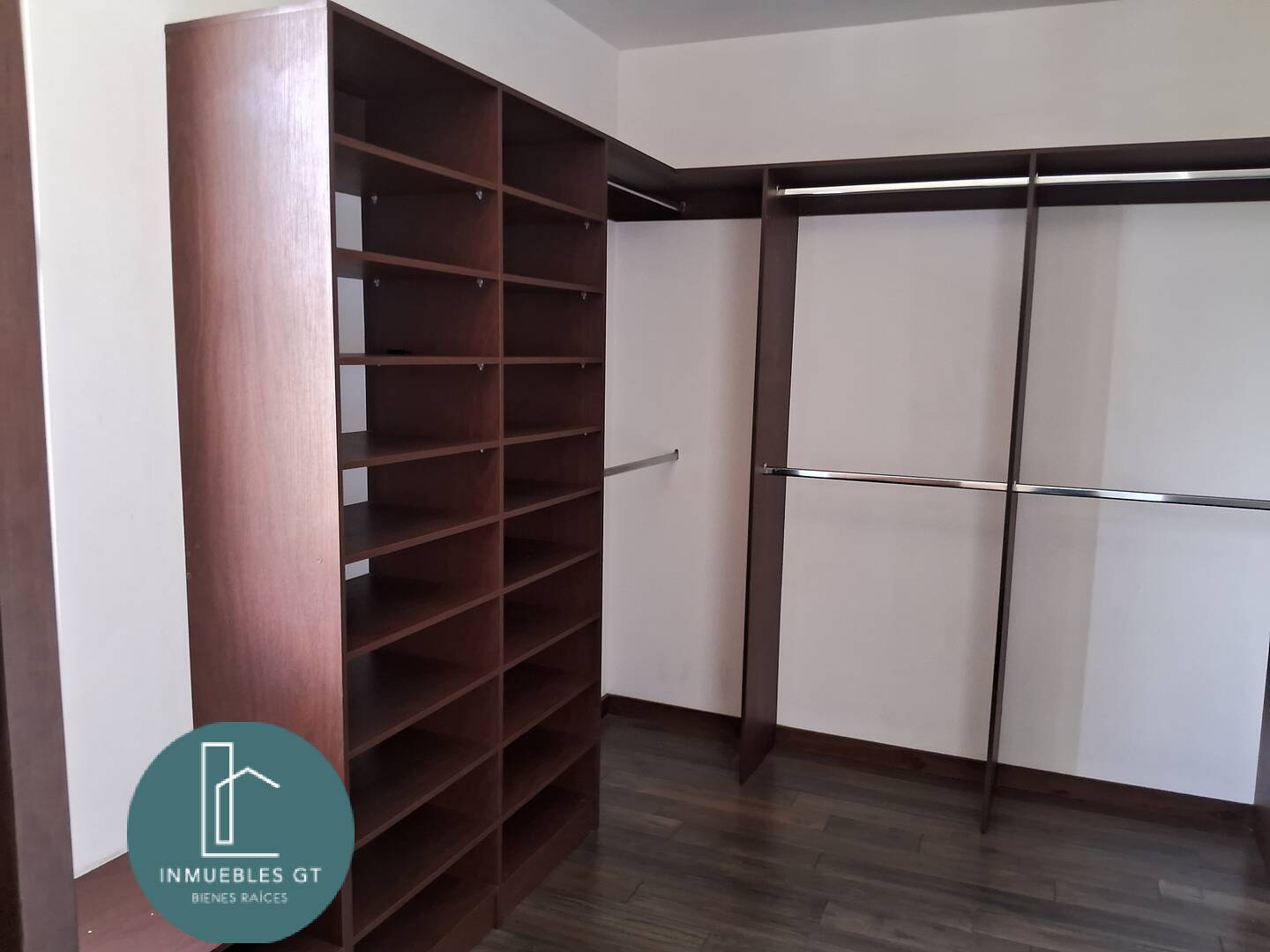 Apartamento en renta  zona 14 - Miniatura 10