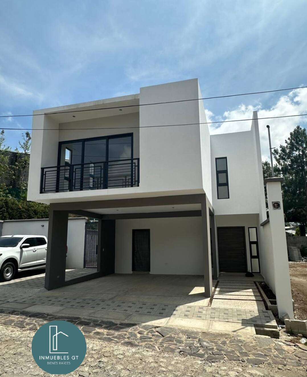 Casa en condominio Carretera a El Salvador - Image 1