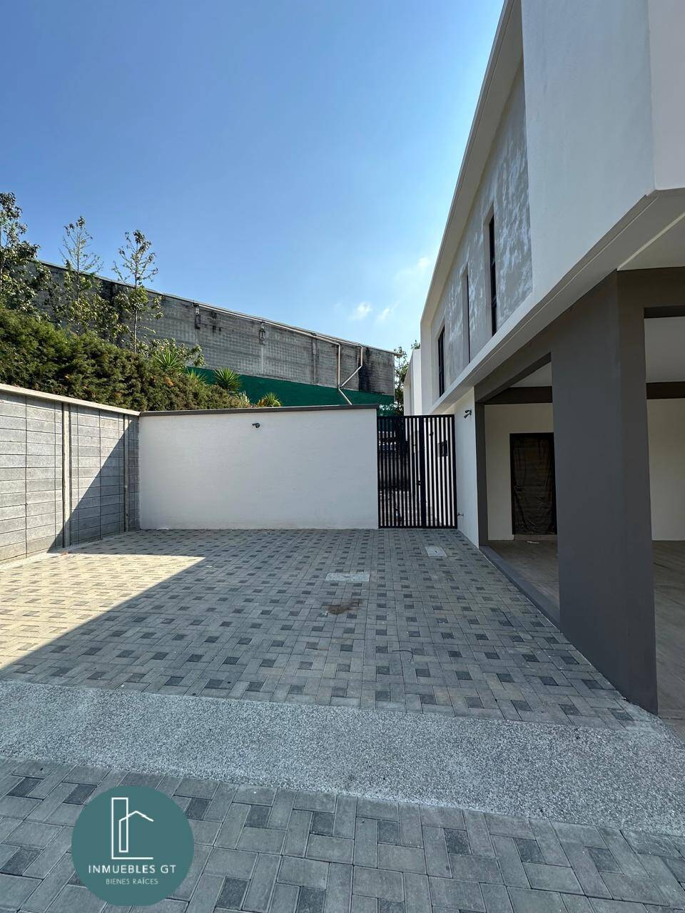 Casa en condominio Carretera a El Salvador - Image 3