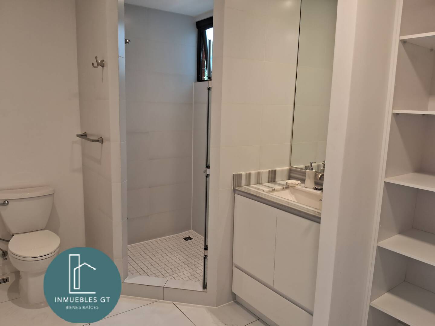Apartamento en Alquiler zona 10 - Miniatura 6
