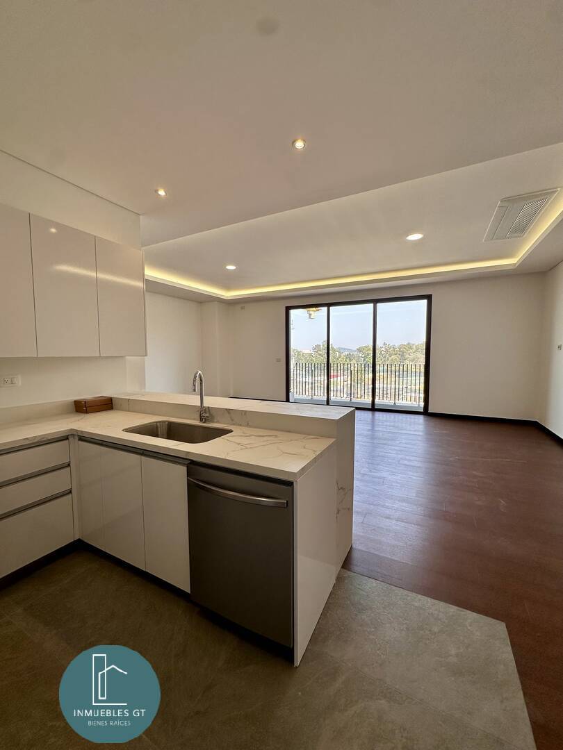 Apartamento en renta en Nogales Cayala - Image 1