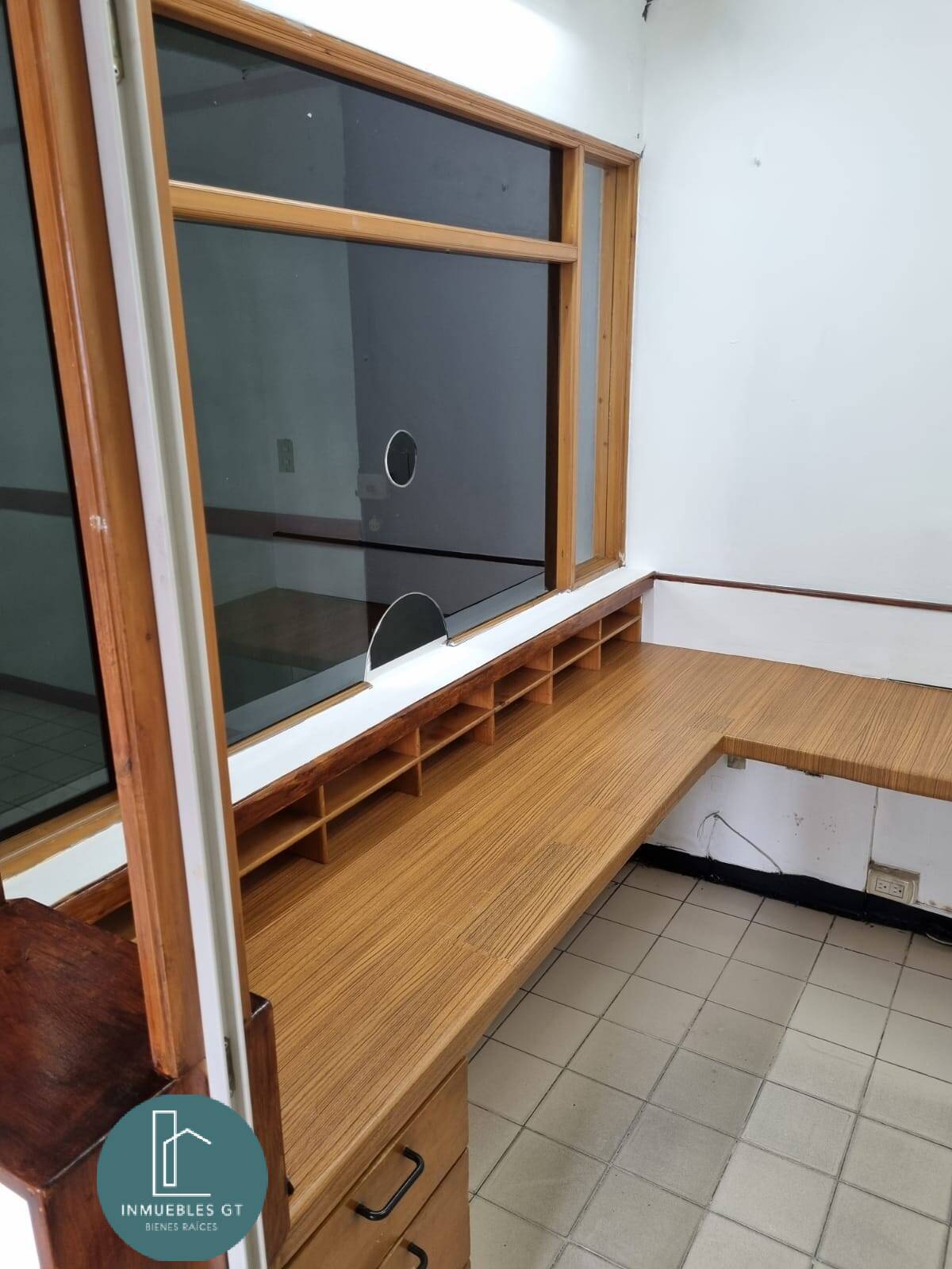 Oficina en venta zona 9 - Miniatura 3